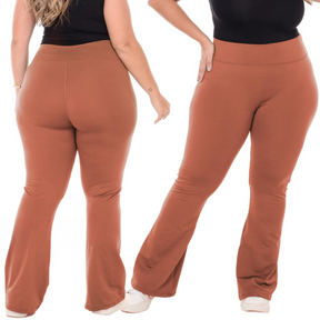 Calça Flare Plus Size Peluciada 👖